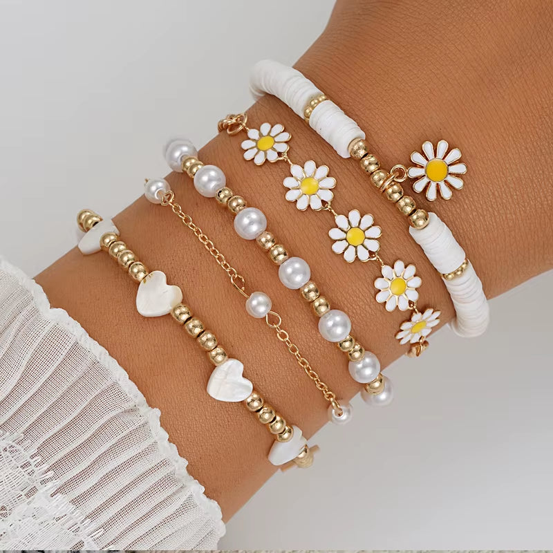 New 10 Pcs Vintage Bohemian Bracelet Set for Women Daisy Flower Pendant Beaded Star Heart Pearl Bangles 2024 Trendy Jewelry Gift