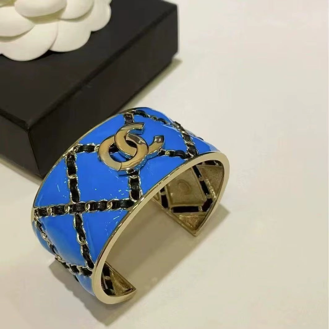 Gold Enamel Drip Hollow Out Narrow Bracelet Colorful Fashion Earrings Classic Style Luxury Look Lightweight Alloy Jewelry