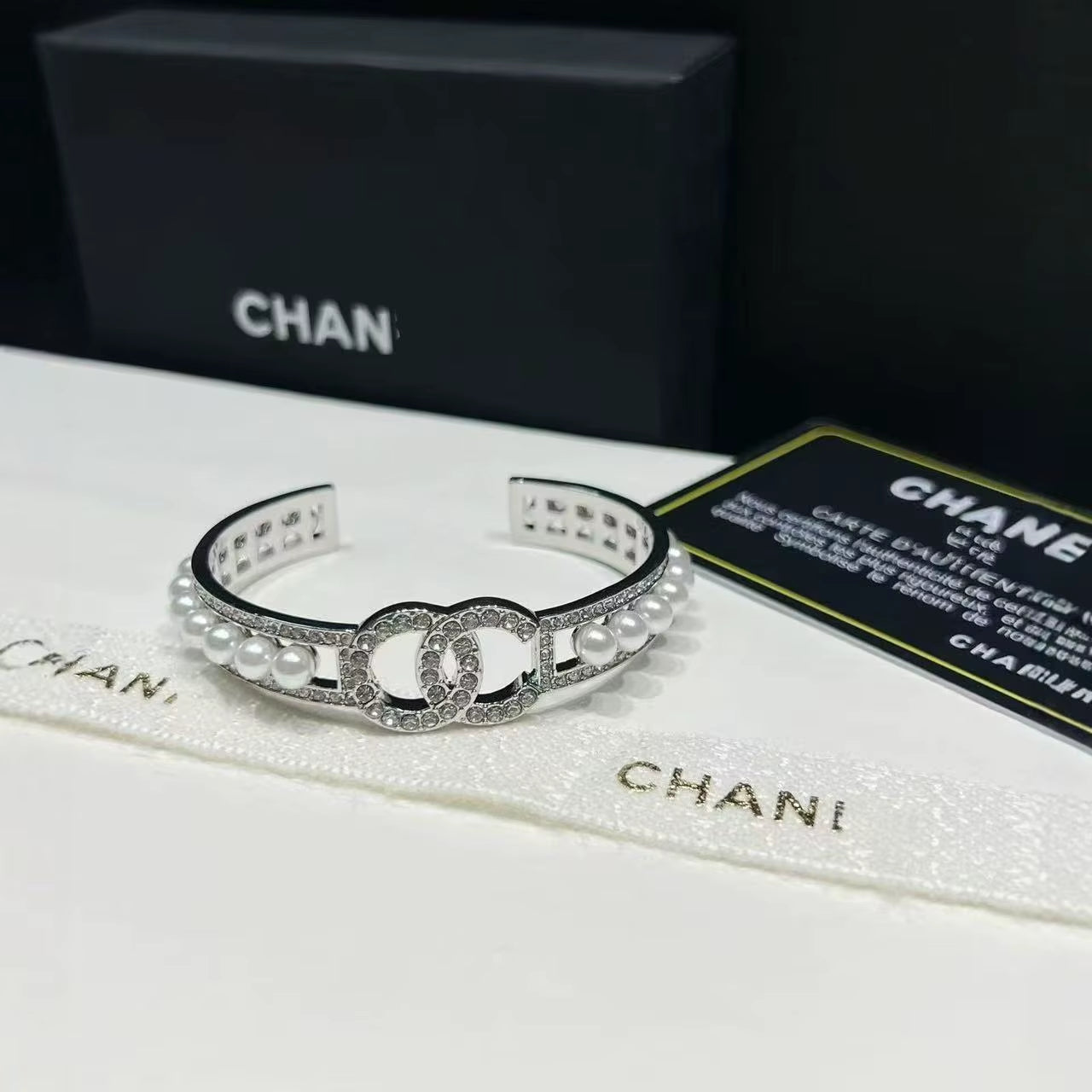 Gold Enamel Drip Hollow Out Narrow Bracelet Colorful Fashion Earrings Classic Style Luxury Look Lightweight Alloy Jewelry