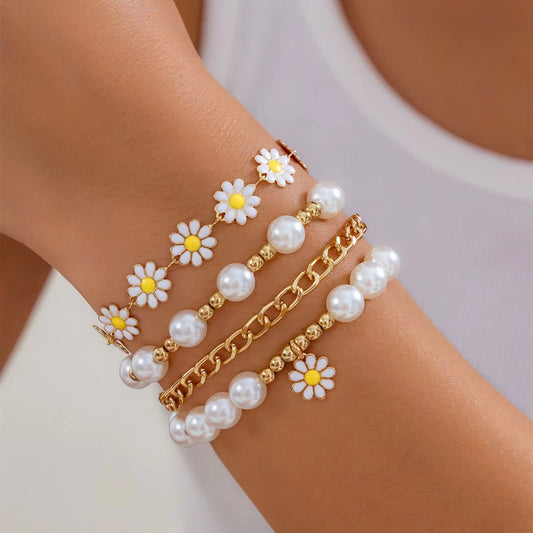 New 10 Pcs Vintage Bohemian Bracelet Set for Women Daisy Flower Pendant Beaded Star Heart Pearl Bangles 2024 Trendy Jewelry Gift
