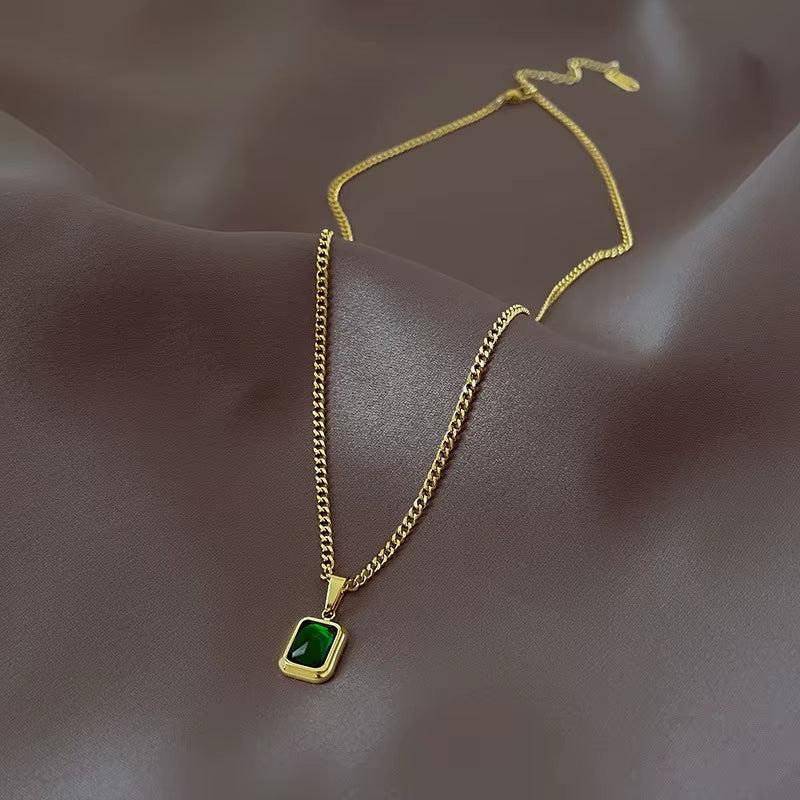 French Retro Green Crystal Pendant Necklace Simple Gold Color Chain Necklace for Women Trendy Accessories Mother Gift Accessorie