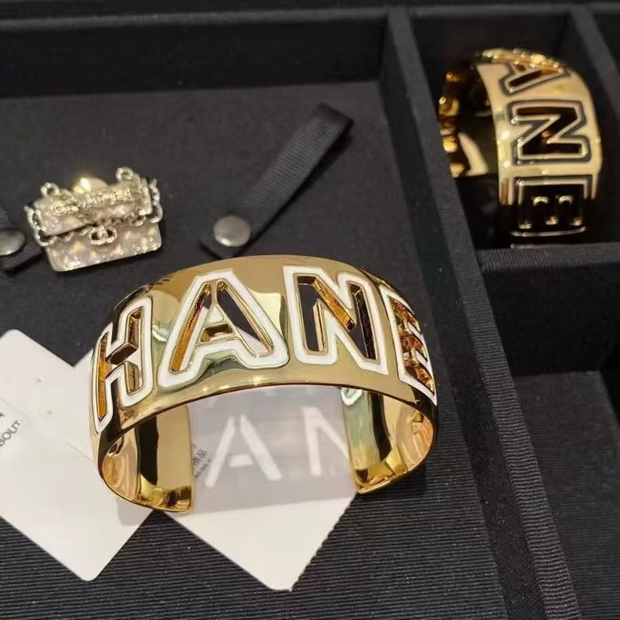 Gold Enamel Drip Hollow Out Narrow Bracelet Colorful Fashion Earrings Classic Style Luxury Look Lightweight Alloy Jewelry