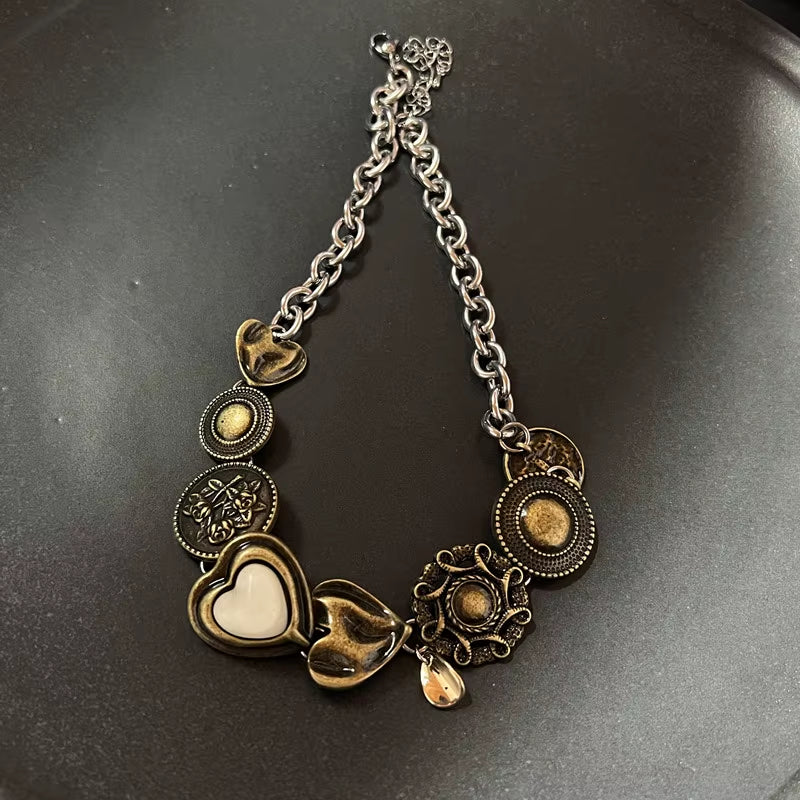 Vintage Leather Brown Stone Pendant Necklace Stacking Choker Temperament Clavicle Chain for Women Girl Autumn Winter Necklace