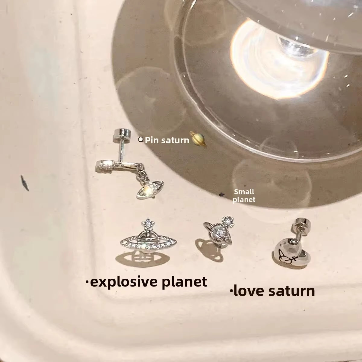 Unique Saturn Stud Earrings Set Pin Planet Super Shiny Women'S Fashion Jewelry Accessories Elegant Cool Ear Decorations