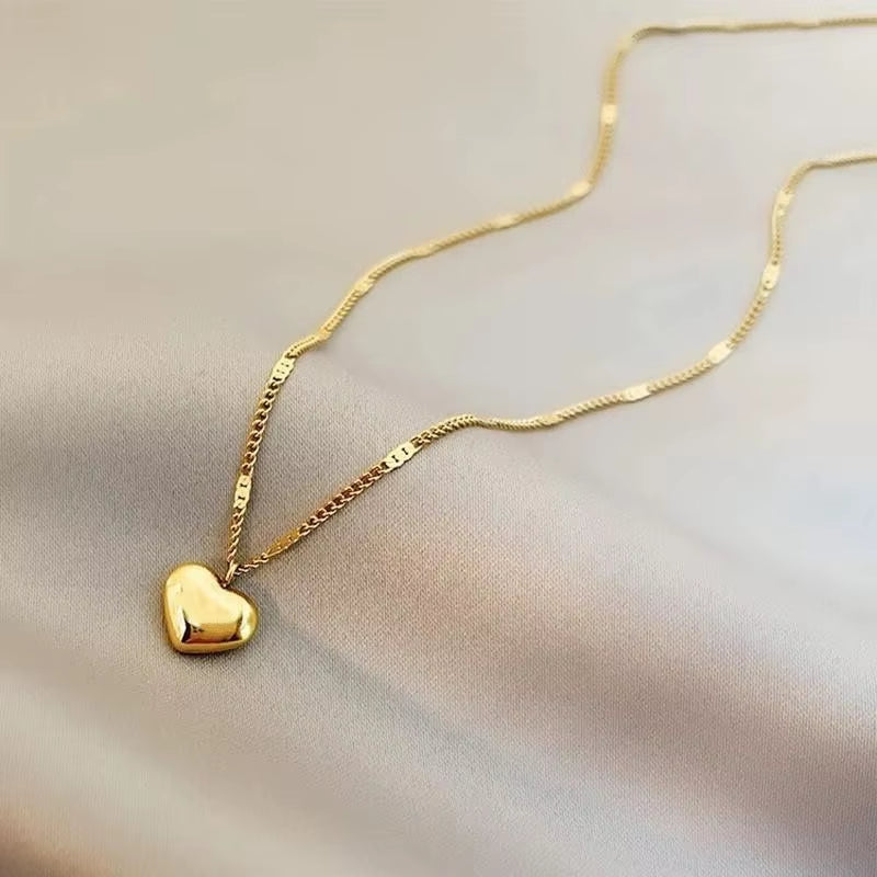 New Cross-Border Couple Cavicle Chain Geometric Heart-Shaped Light Luxury Temperament Simple Sweet Love Pendant Necklace Jewelry
