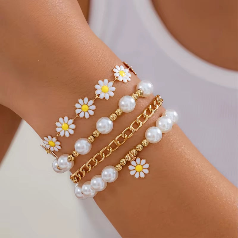 New 10 Pcs Vintage Bohemian Bracelet Set for Women Daisy Flower Pendant Beaded Star Heart Pearl Bangles 2024 Trendy Jewelry Gift