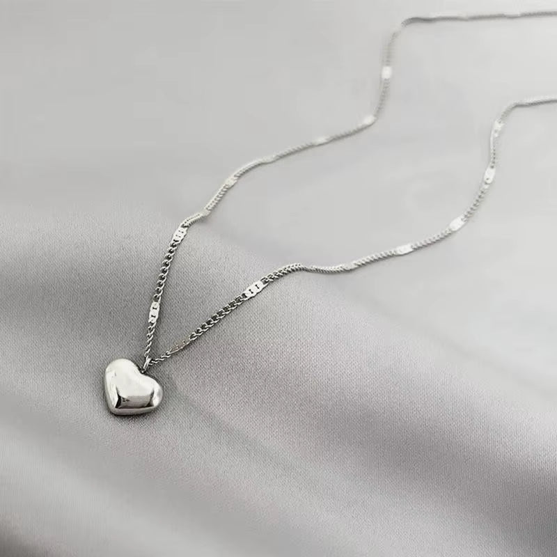 New Cross-Border Couple Cavicle Chain Geometric Heart-Shaped Light Luxury Temperament Simple Sweet Love Pendant Necklace Jewelry