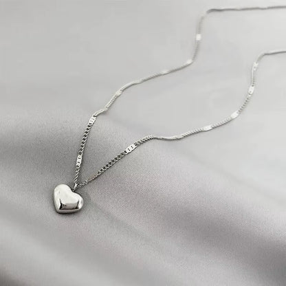 New Cross-Border Couple Cavicle Chain Geometric Heart-Shaped Light Luxury Temperament Simple Sweet Love Pendant Necklace Jewelry