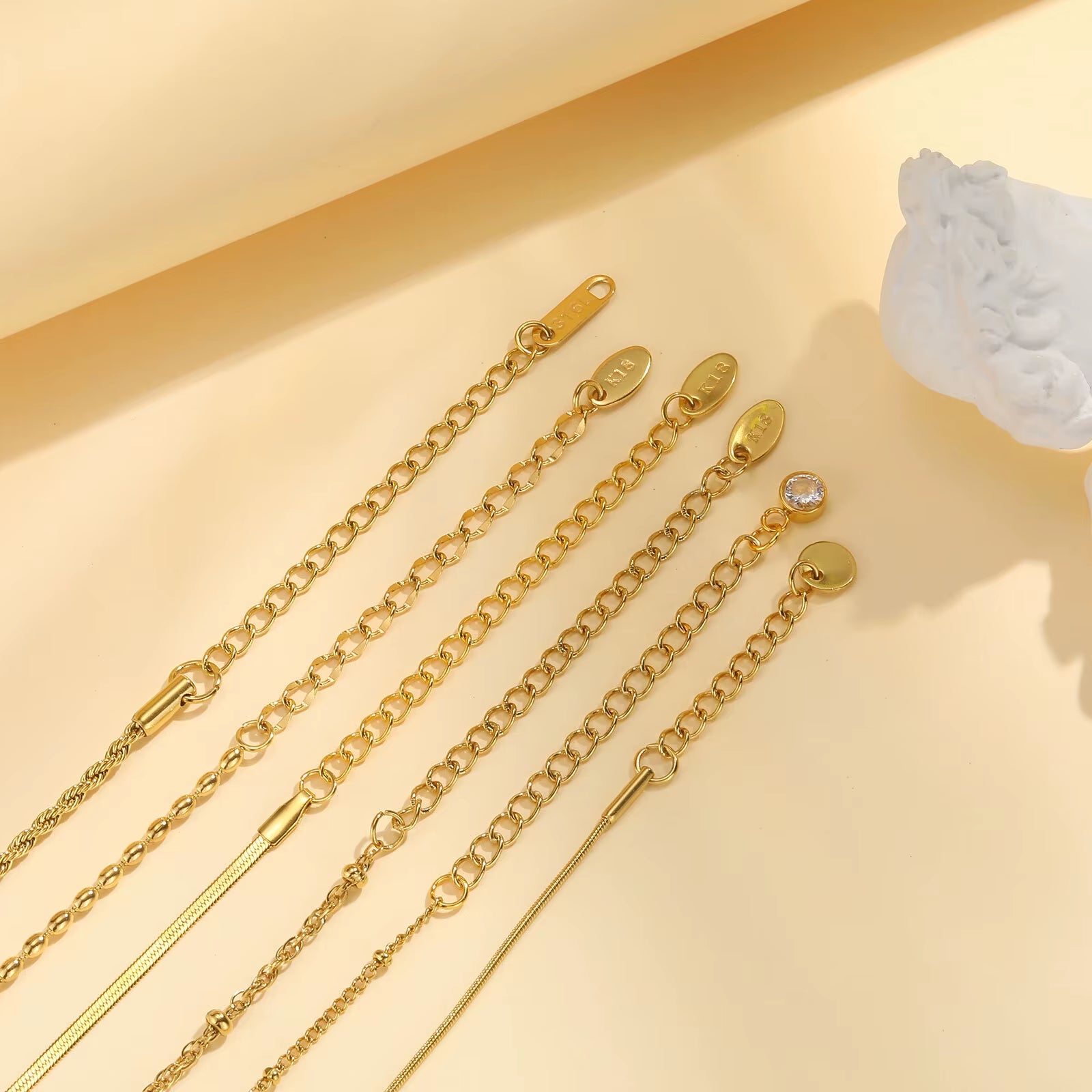 Thin Link Women Bracelet, Stainless Steel 18K Gold Plated Wrist Chain Waterproof Resistant Jewelry