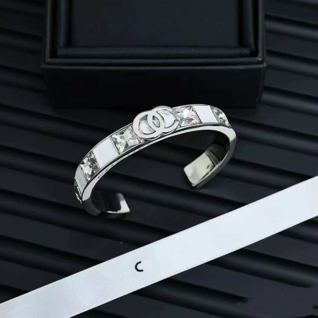 Gold Enamel Drip Hollow Out Narrow Bracelet Colorful Fashion Earrings Classic Style Luxury Look Lightweight Alloy Jewelry