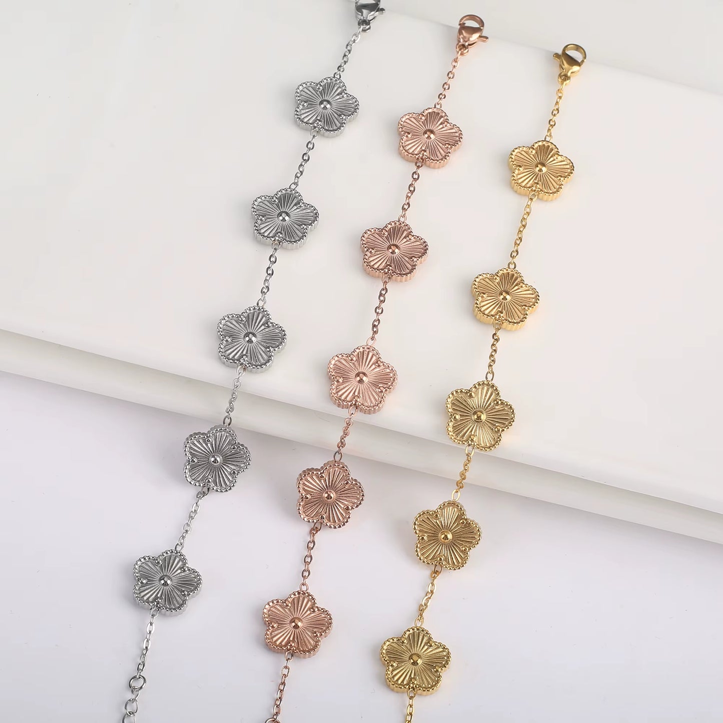 Hot Sale Stainless Steel Laser Five Leaf Flower Petal Adjustable Clover Bracelet Classic for Woman Girl Brand Jewelry Party Gift